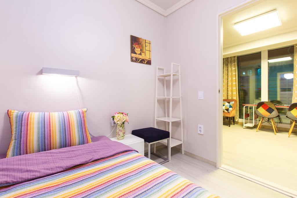 Oh Blue Guesthouse Seoul Rom bilde