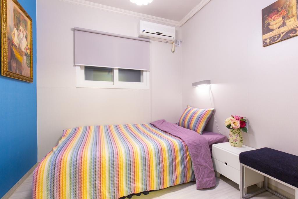 Oh Blue Guesthouse Seoul Rom bilde